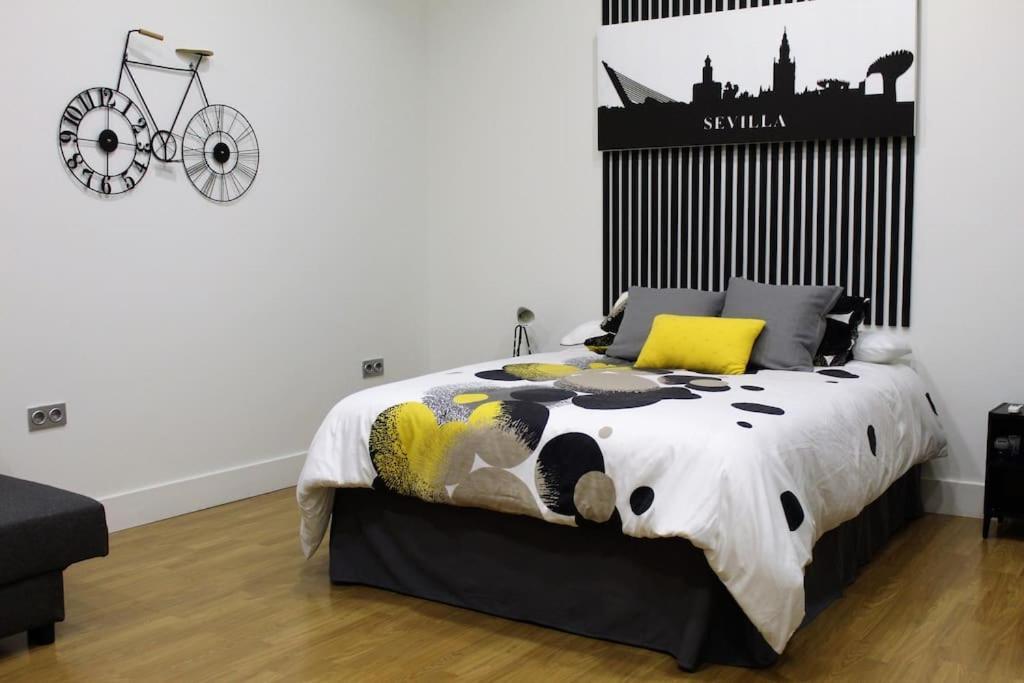 Smarttrip Apartment Севиля Екстериор снимка