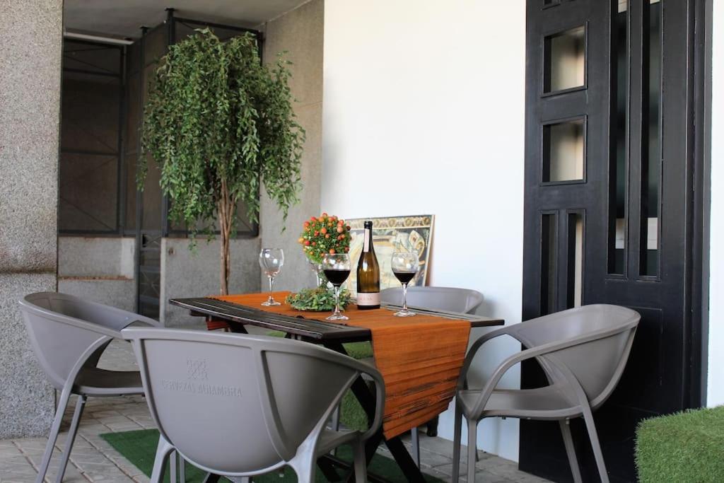 Smarttrip Apartment Севиля Екстериор снимка