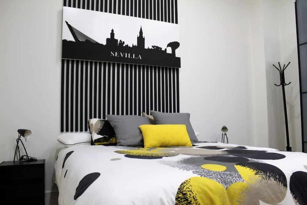 Smarttrip Apartment Севиля Екстериор снимка