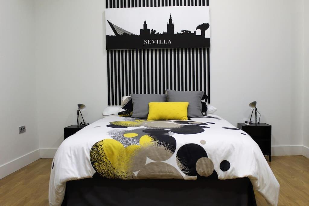 Smarttrip Apartment Севиля Екстериор снимка
